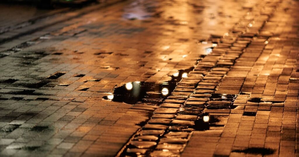 Pavimentos permeables: filtros urbanos contra los microplásticos 6 pavimentos permeables retienen microplásticos