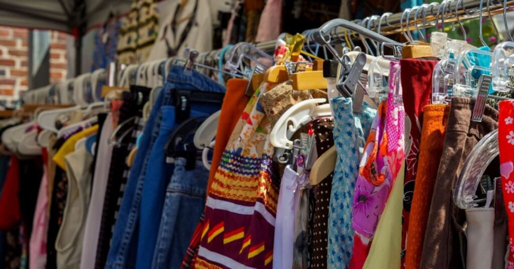 prohibición de destruir ropa no vendida
