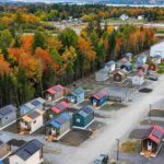 12 Neighbours: de minicasas a red de vivienda en Canadá