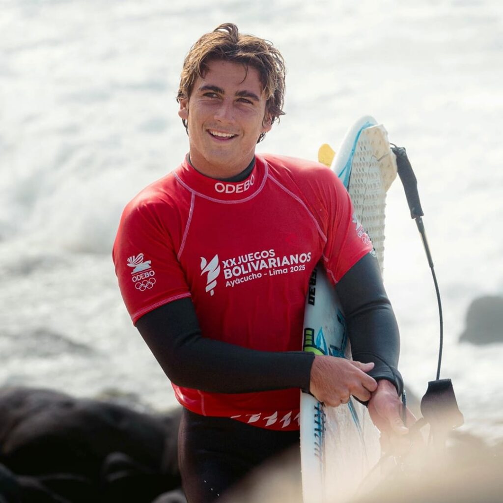 Olas, talento y orgullo: los Grani llevan a Panamá al top del surf mundial 3 Kai y Teo Grani