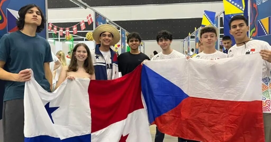 Proezas en robótica llevan a joven panameño hasta las aulas de Yale 4 Lucas Castillo Degracia