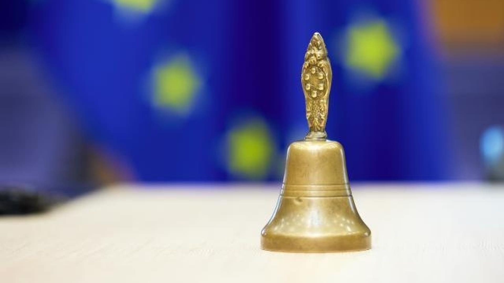 Unión Europea aplica Reglamento de Inteligencia Artificial