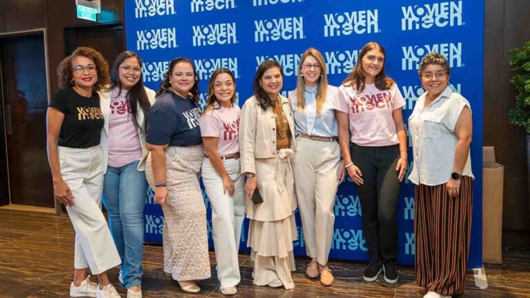 finalistas en los Women in Tech