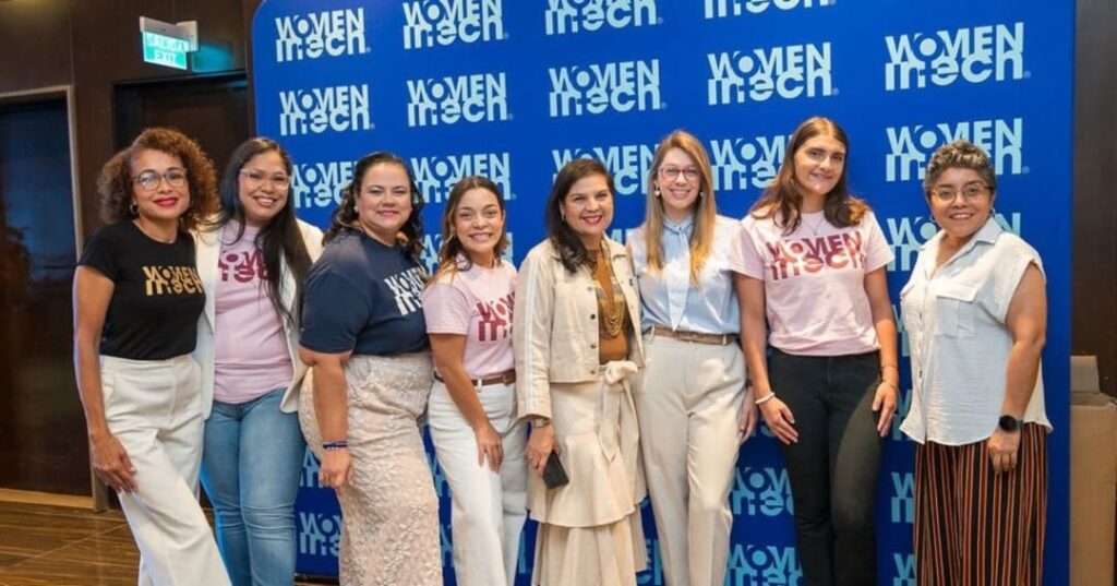 finalistas en los Women in Tech
