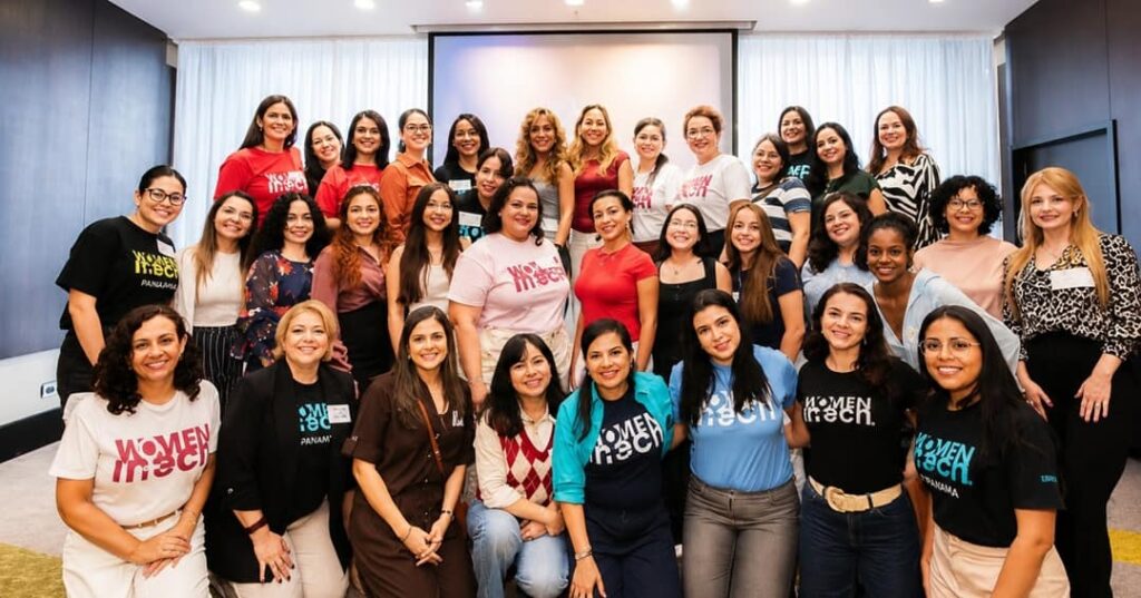 finalistas en los Women in Tech