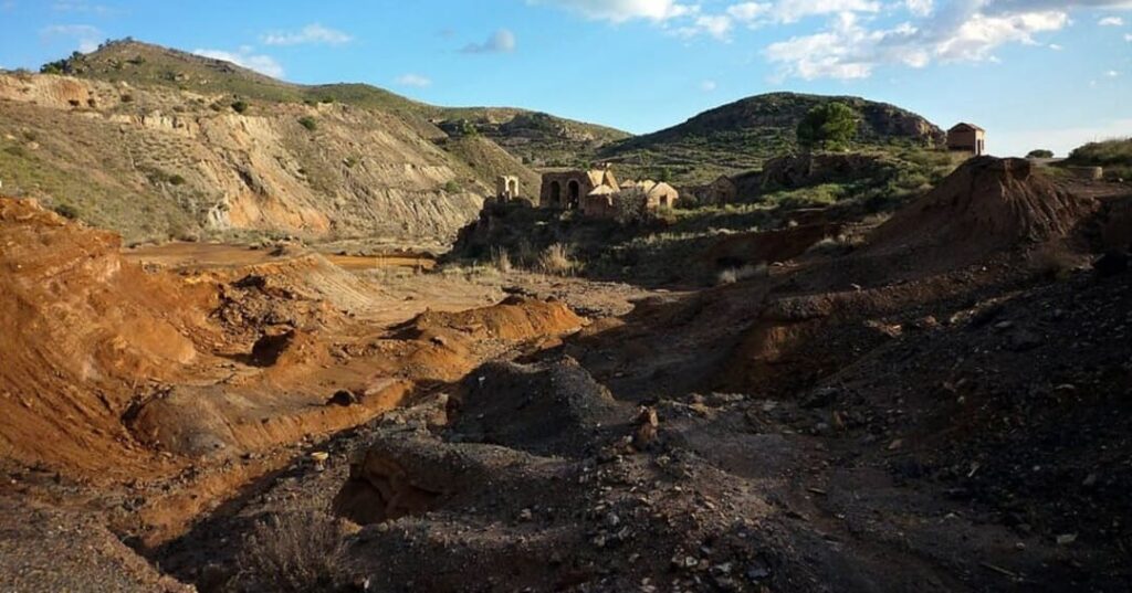 Cartagena cierra las heridas abiertas de la minería en su territorio 1 restauración de la Sierra Minera