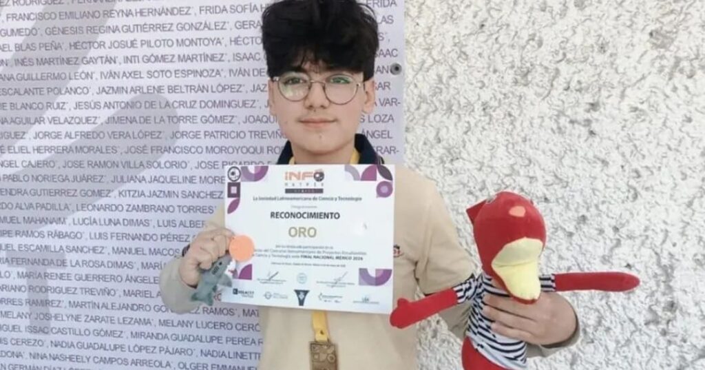 Apenas 14 años y ya presenta su prototipo de prótesis hecha con PET reciclado 1 Iker Meza