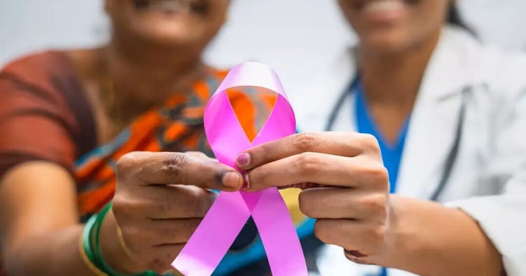 A sus 98 años, donó todo sus ahorros para que otras mujeres no murieran de cáncer 3 doctora K. Lakshmi Bai