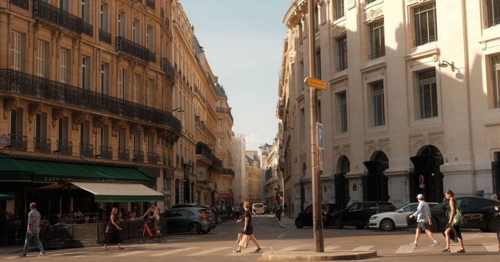 Bristol dice basta: cuando el espacio público deja de ser escaparate para los contaminadores 4 publicidad de moda rápida