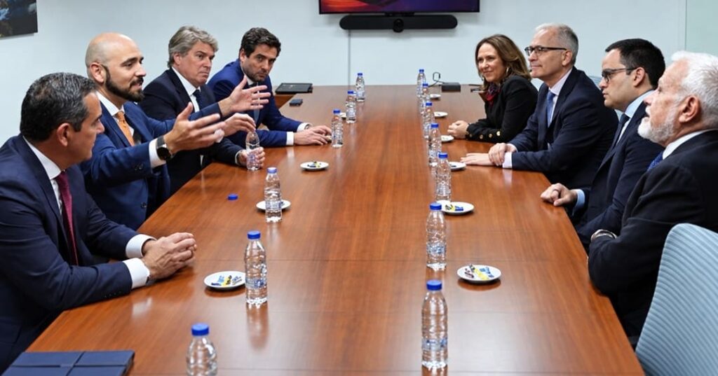 BID reabre oficinas en Venezuela