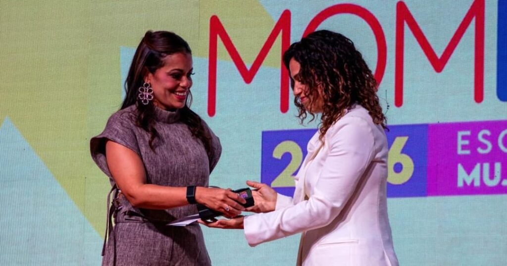 MOMBOSS 2026: 250 mujeres que eligieron crecer sin sacrificarlo todo 6 MOMBOSS 2026