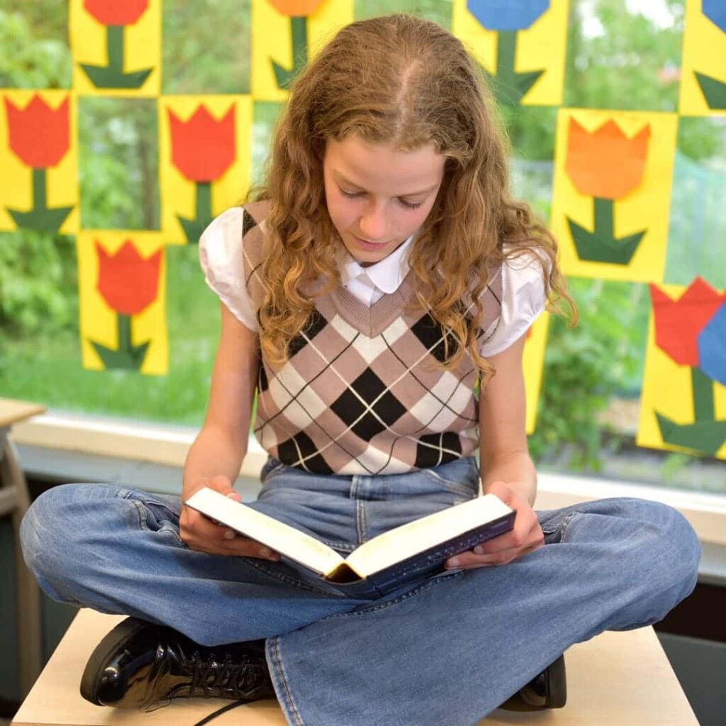 Noruega prohíbe la IA en escuelas primarias