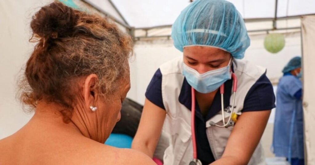 Julieta: el dispositivo colombiano que lleva la salud mamaria hasta donde no llega la mamografía 1 dispositivo portátil Julieta