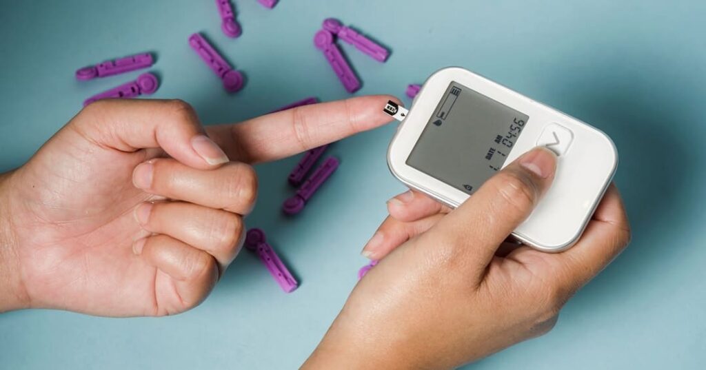 El implante que convierte glucosa: un nuevo camino contra la diabetes 1 implante electrónico de ETH Zurich